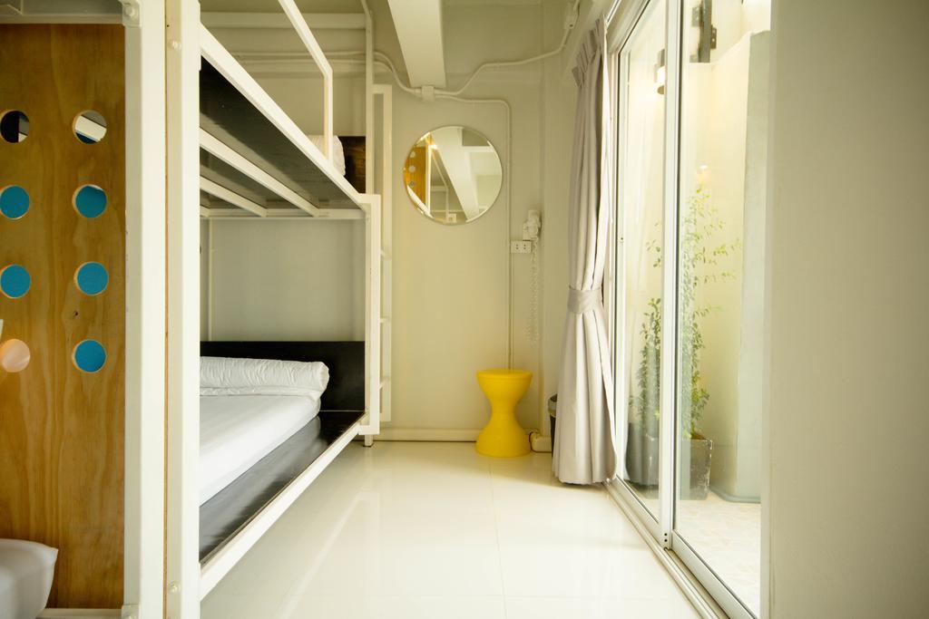 Oyes Hostel Krabi Quarto foto