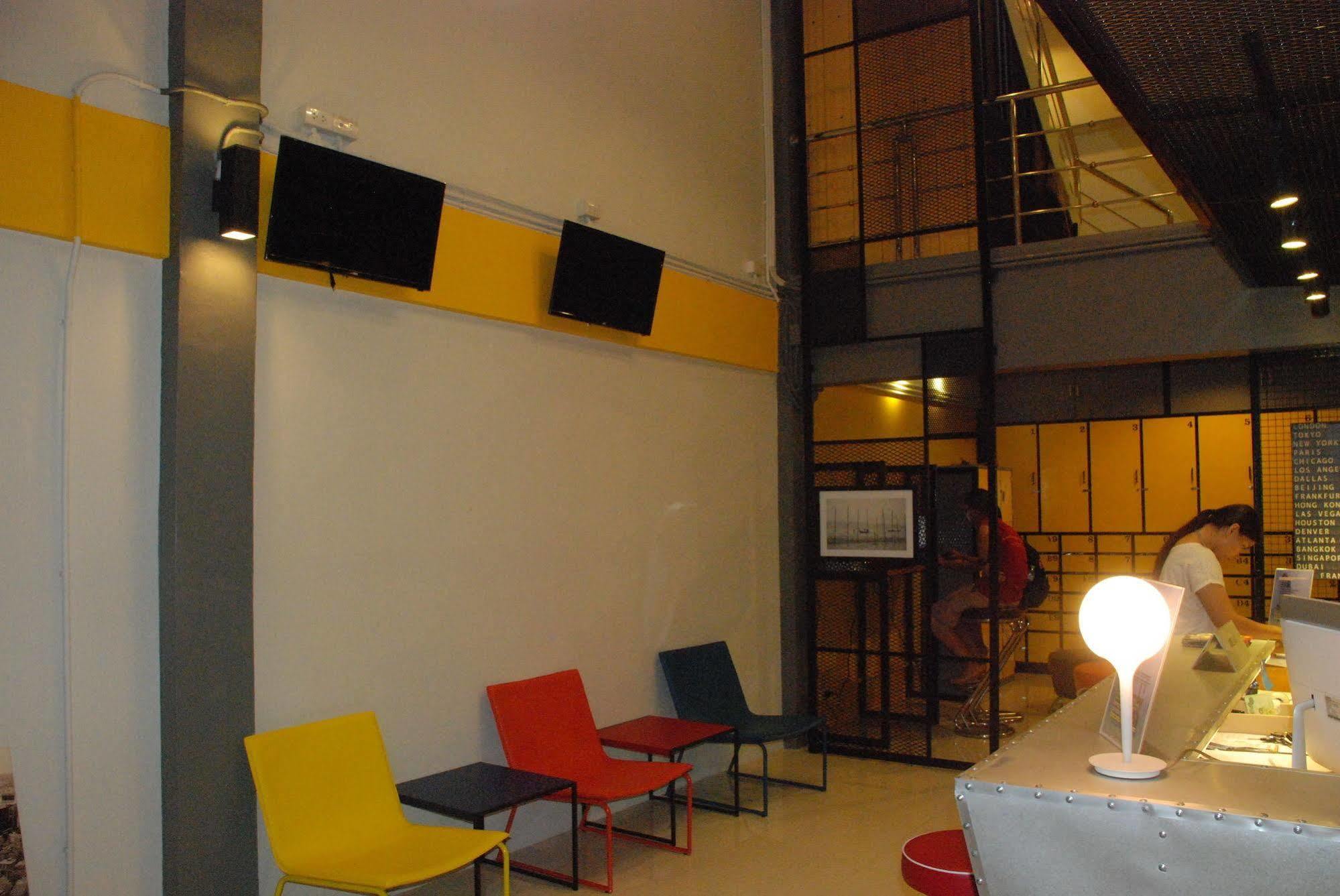 Oyes Hostel Krabi Exterior foto