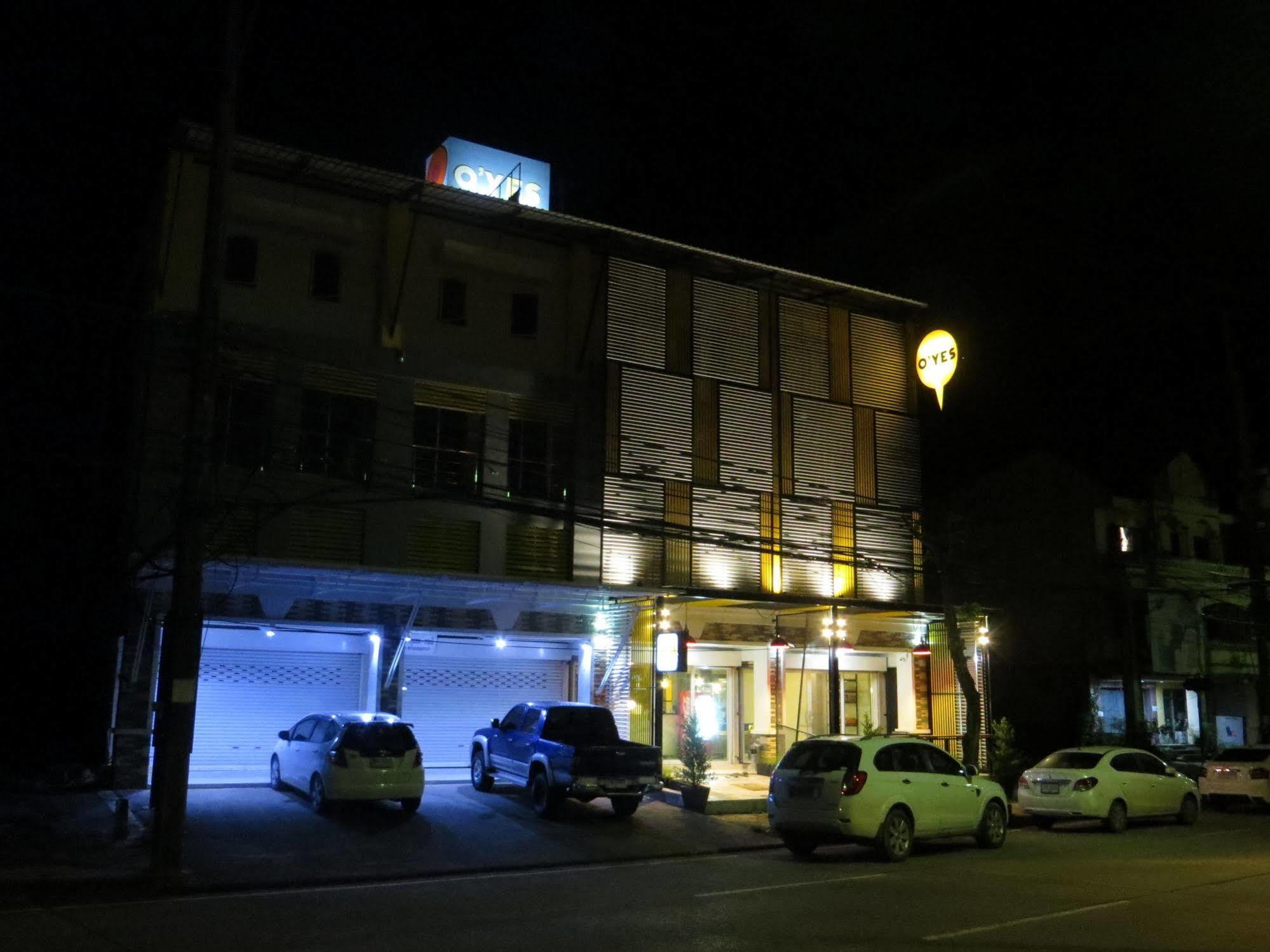 Oyes Hostel Krabi Exterior foto